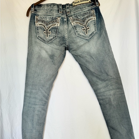 Rock Revival Jeans - Picture 7 of 9